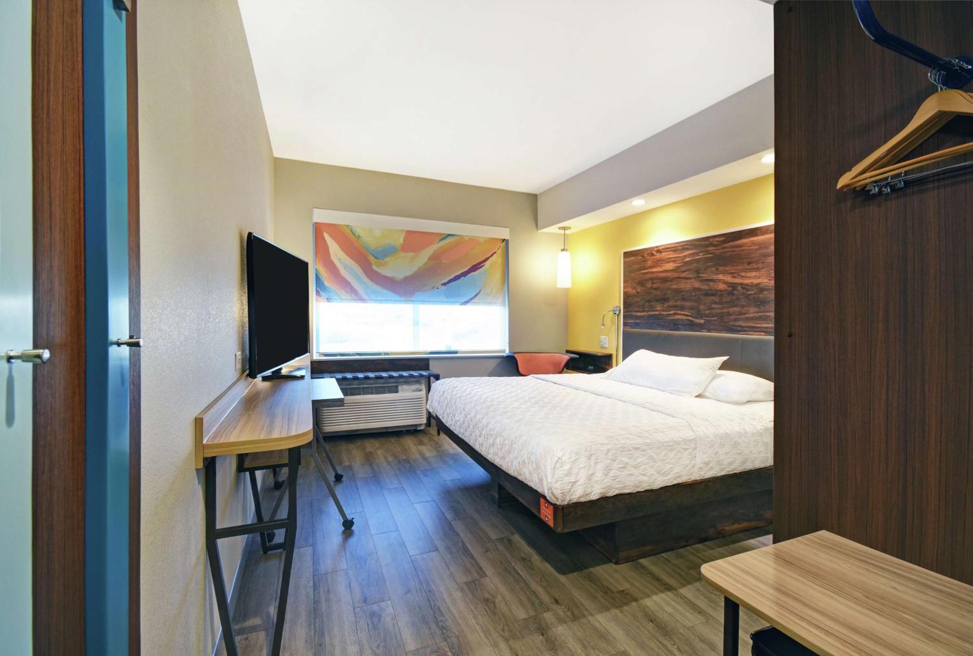 Tru By Hilton Portland Airport Area Me Hotel