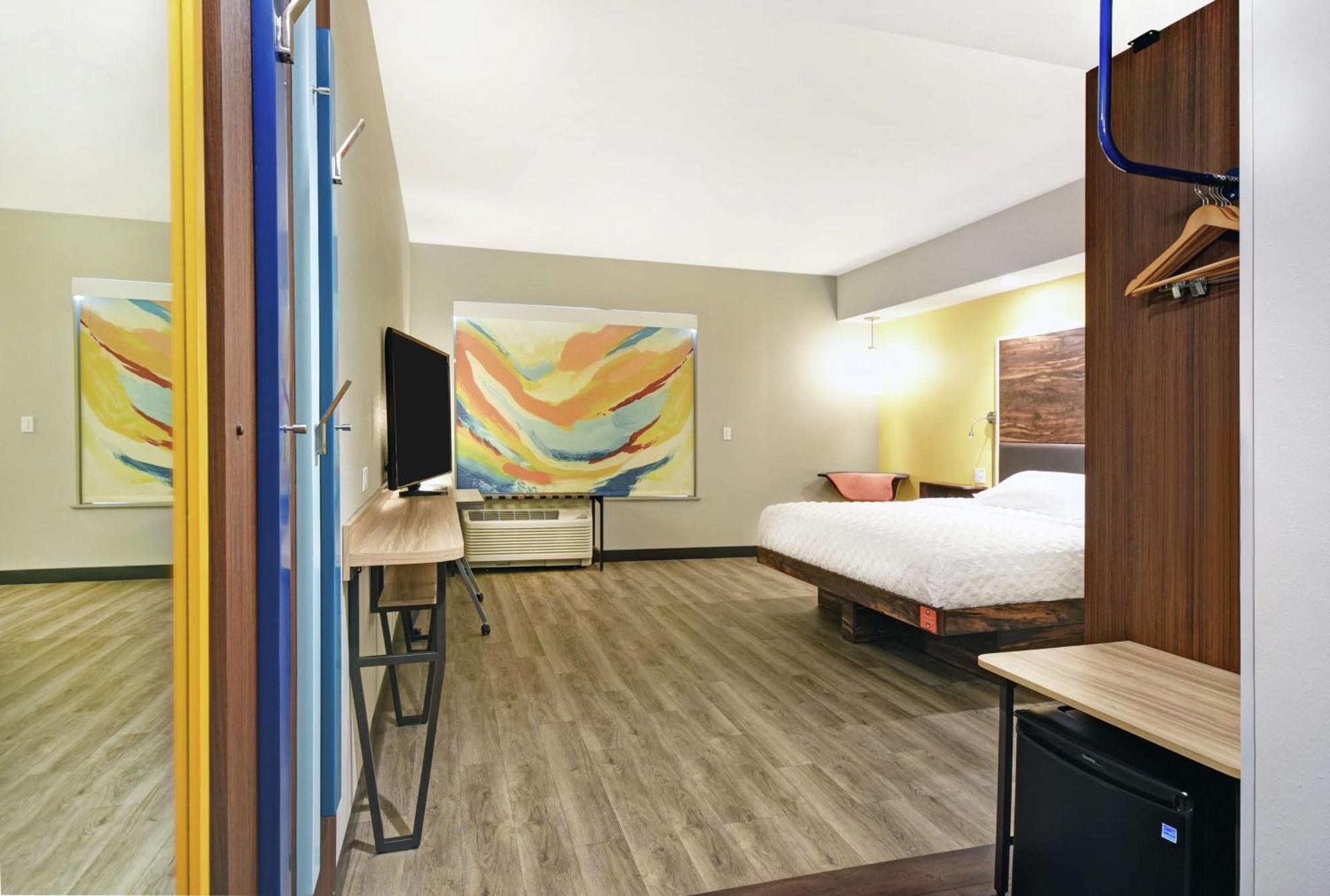 Tru By Hilton Portland Airport Area Me Hotel South Portland